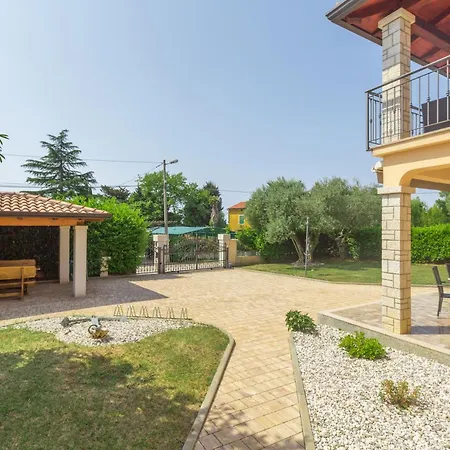 Marea 3 Mit Pool Und Meerblick Apartment *