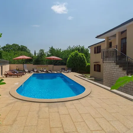 Apartment Marea 3 Mit Pool Und Meerblick *