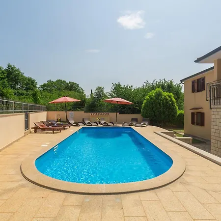 Marea 3 Mit Pool Und Meerblick * Porec