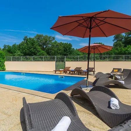 Marea 3 Mit Pool Und Meerblick Apartment Porec